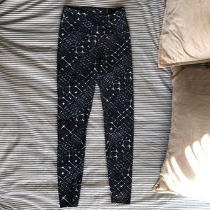Navy Abstract Pattered Athletic Leggings